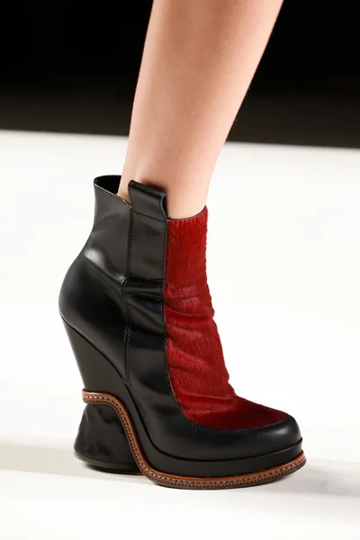 Look 38